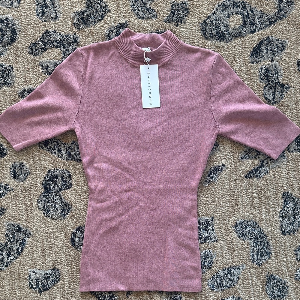 Baltic Born Mauve Short Sleeve Top